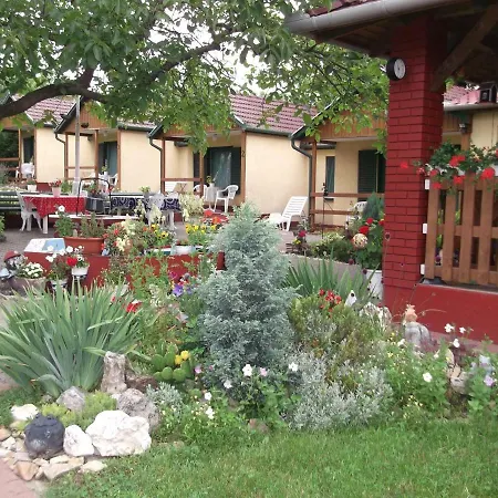 Apartment Estike Tiszafured