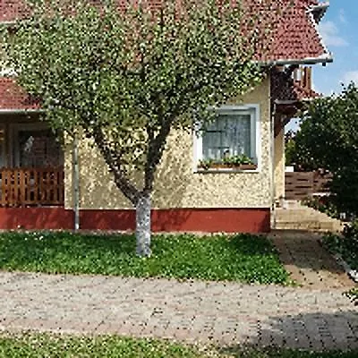 Estike * Tiszafured